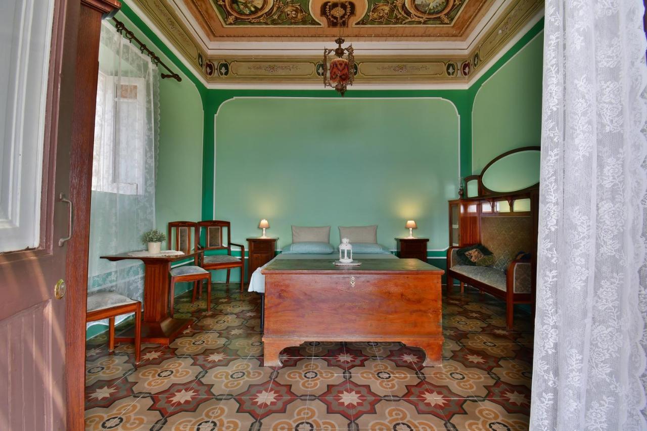 Mariangelica Hotel Ginostra Luaran gambar